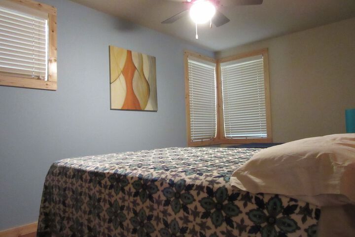 Room 41 of 85