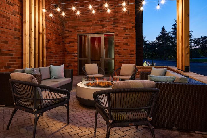 Terrace/Patio 40 of 42