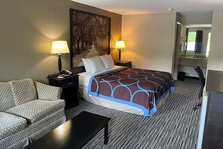 Room 16 of 20