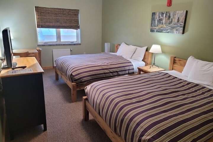 Room 14 of 18