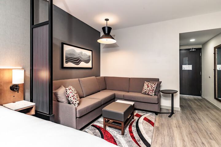 Hyatt Place Toronto - Brampton
