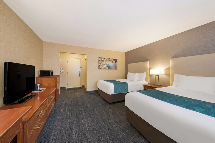 Room 40 of 56