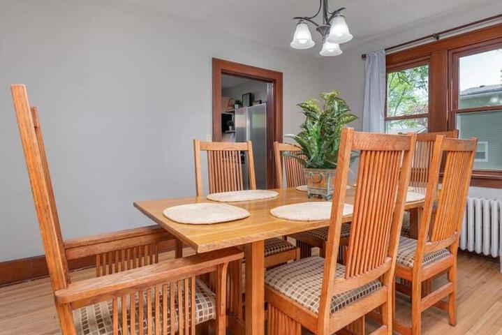 Glencoe-freshly remodeled-pets ok-4 bedrooms-grill