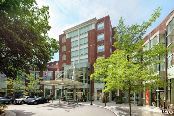 The Inn at Penn a Hilton Hotel