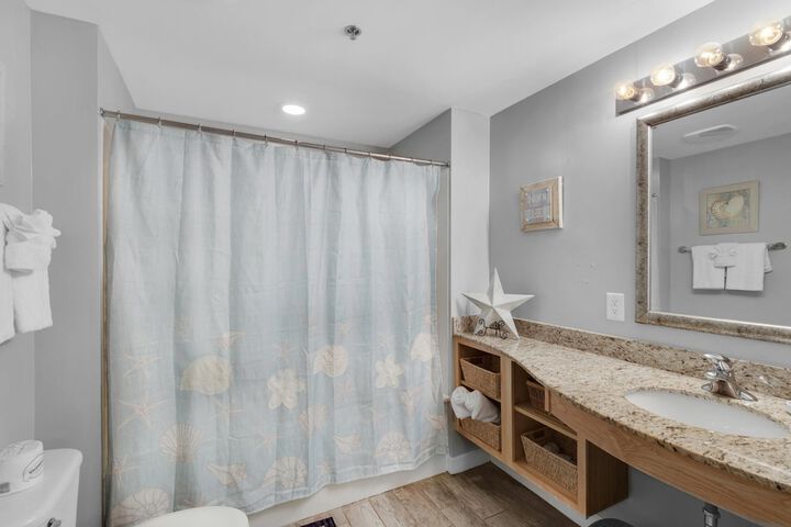 Room 41 of 62