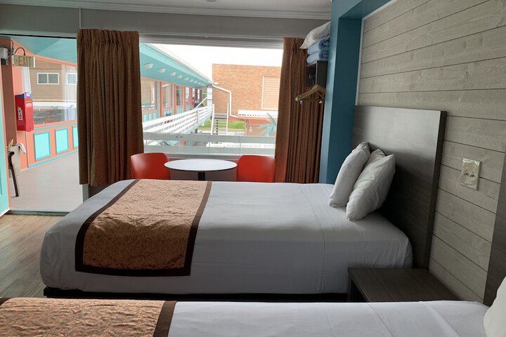 Room 22 of 30