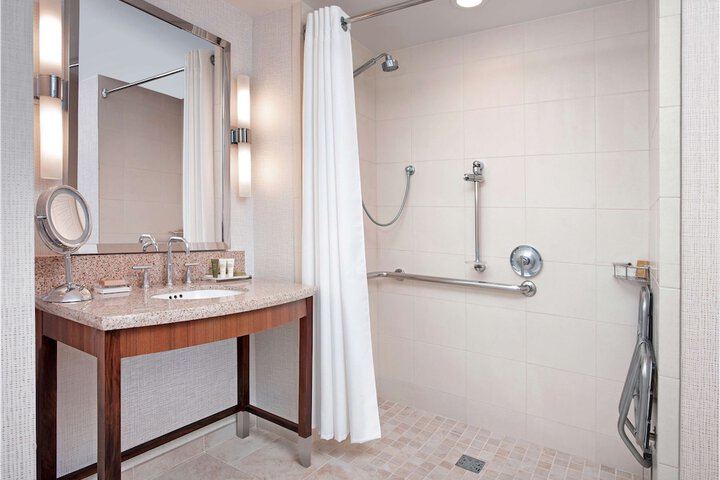 Hilton San Diego Bayfront