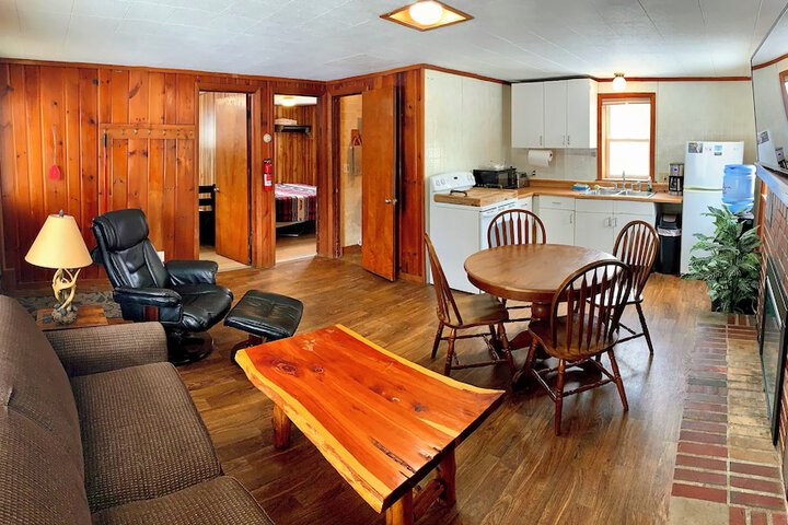 Benzonia Rustic Resort