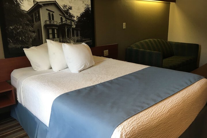 Room 41 of 45
