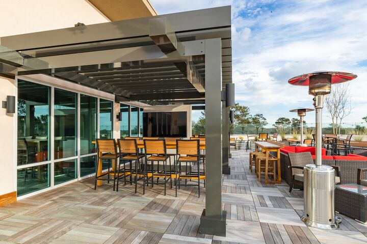Terrace/Patio 61 of 65