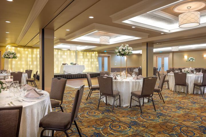 Delta Hotels by Marriott Calgary South