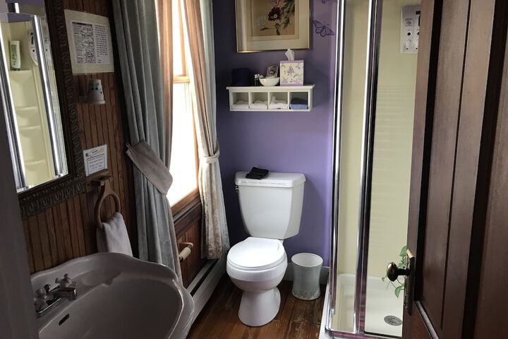 Room 60 of 95