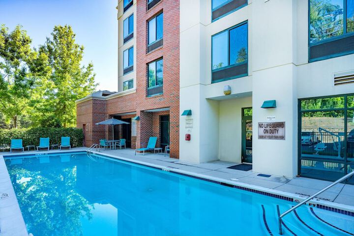 Pool 4 of 38