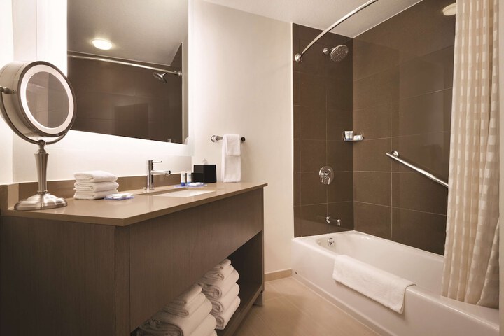 Room 21 of 29