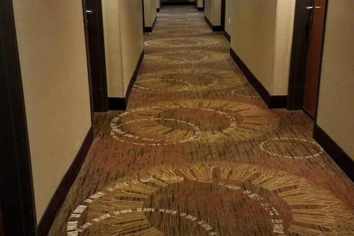 Ballroom/Hall 22 of 24