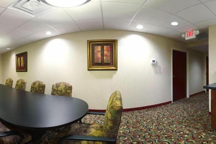 Holiday Inn Express Hotel & Suites Harriman by IHG