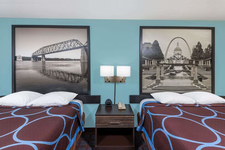 Room 3 of 15