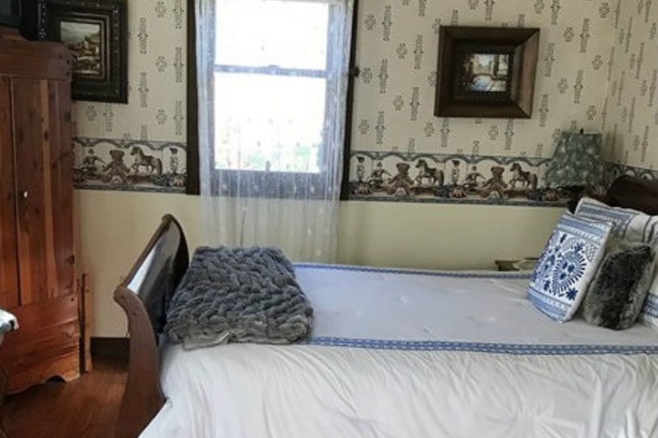 Gardenview Bed and Breakfast