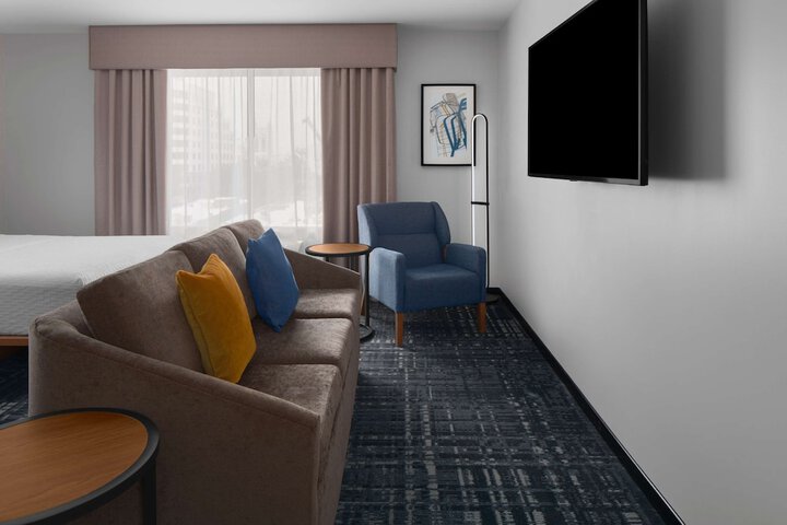 Room 18 of 54