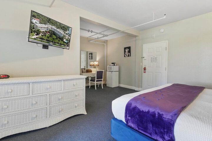 Room 58 of 149