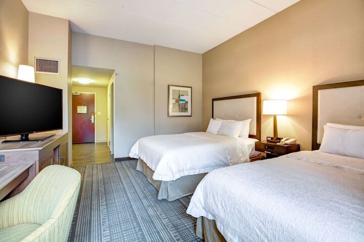 Hampton Inn Boston - Norwood