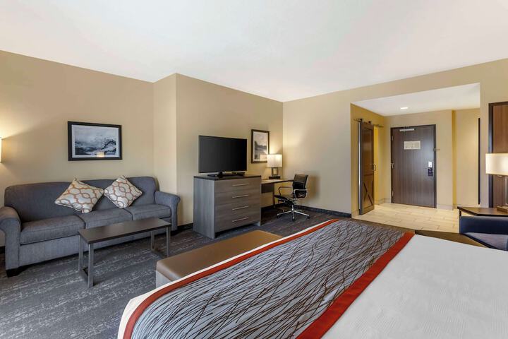 Room 17 of 41