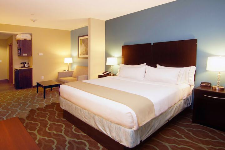 Room 20 of 48