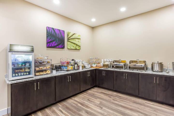 MainStay Suites Logan Ohio-Hocking Hills