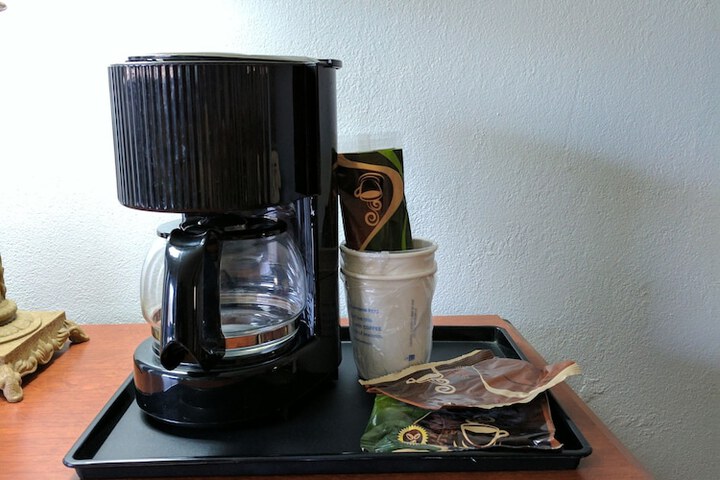 Breakfast/Coffee Service 31 of 34