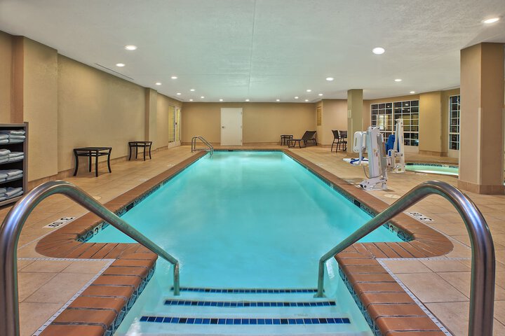 Pool 9 of 29