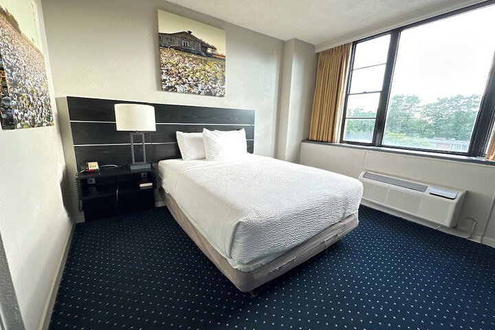 Inn at Lebanon - Hershey & Manheim area