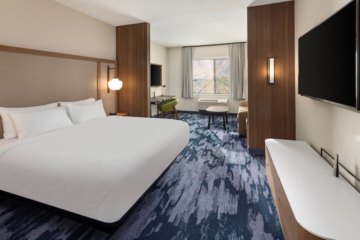Fairfield Inn & Suites by Marriott Alexandria