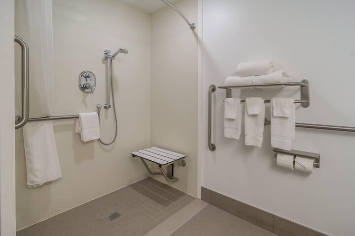 Country Inn & Suites by Radisson Goldsboro, NC