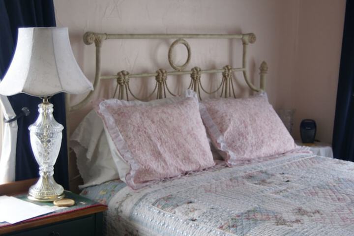 Room 5 of 21
