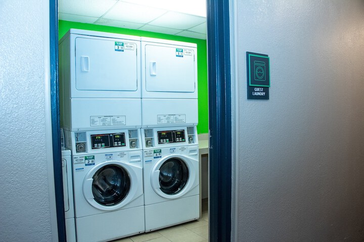 Holiday Inn Metairie New Orleans by IHG