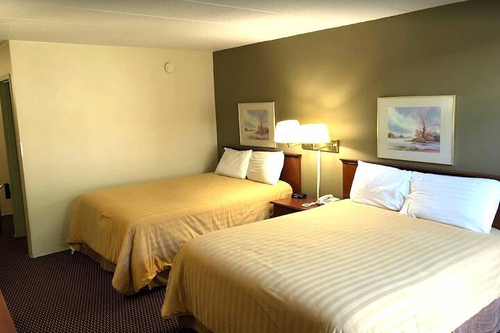 Room 8 of 23