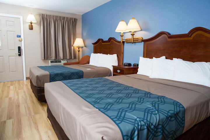 Econo Lodge Sturbridge Route 20