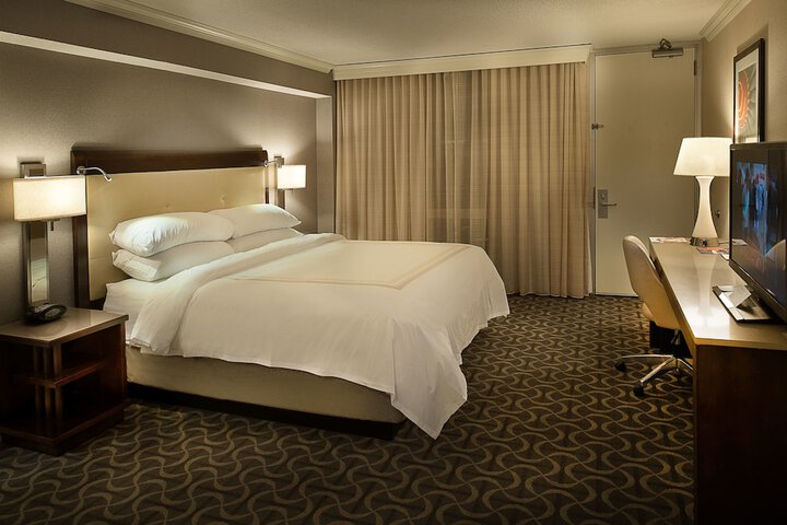 Room 49 of 71