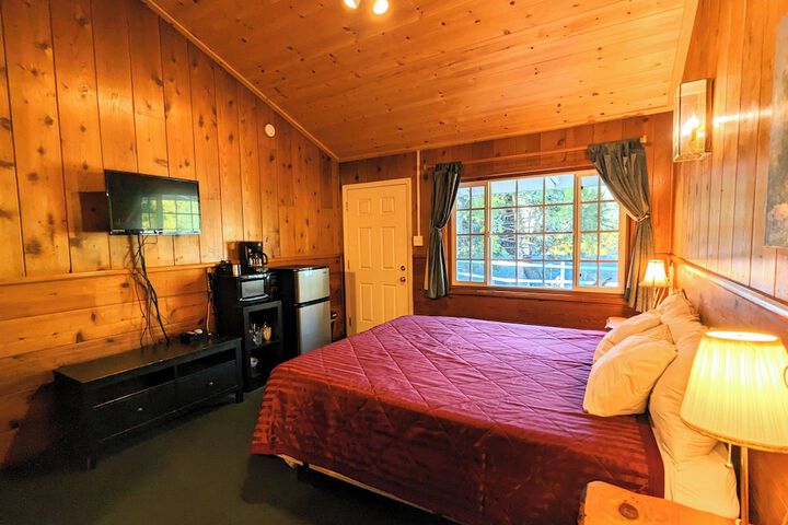 Room 34 of 47