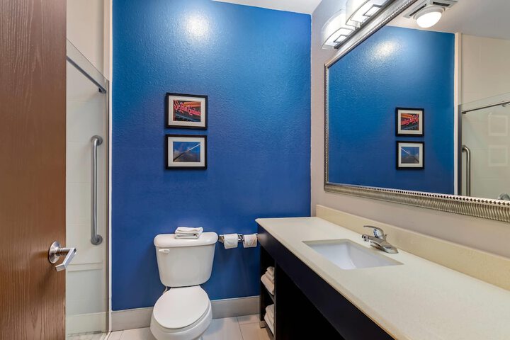 Comfort Suites St. Charles - St Louis