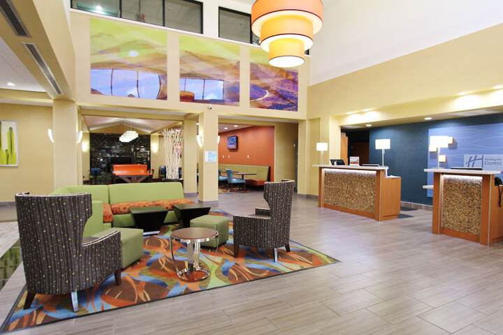 Hotel 7 of 45