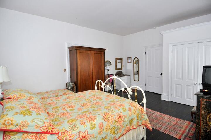Manor at Berkeley Springs