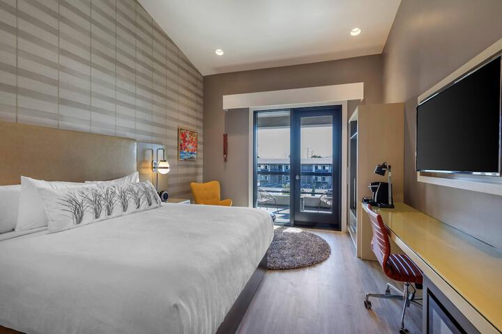 Bluestem Hotel Torrance Los Angeles an Ascend Collection Hotel
