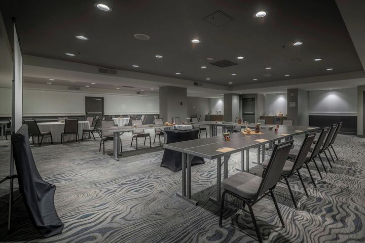 Renaissance Reno Downtown Hotel & Spa