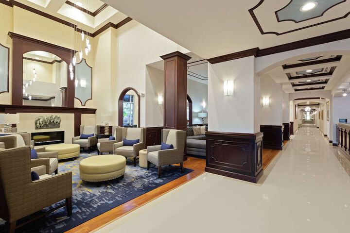 Hotel Interior 4 of 36