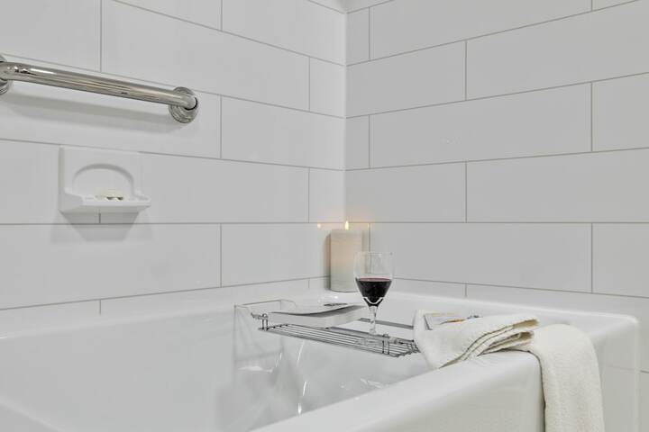 Westbrook Inn B & B
