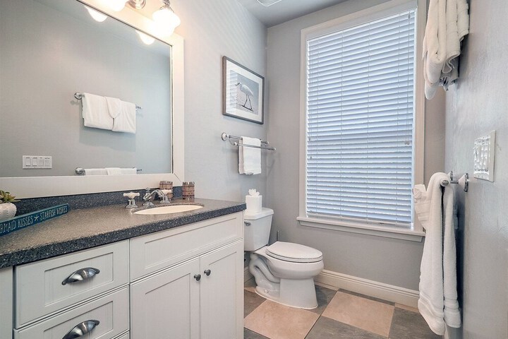 The Palm and Shell Captiva Island Private Luxury Home With Pool hot tub and Beach Access