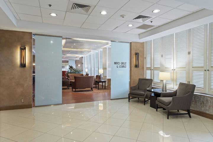 Crowne Plaza Executive Center Baton Rouge by IHG