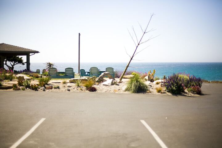 Cambria Shores Inn
