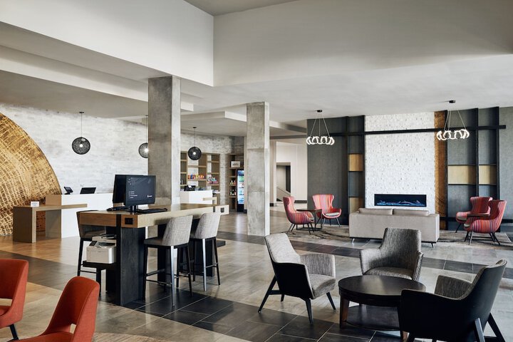 Hotel Interior 7 of 44